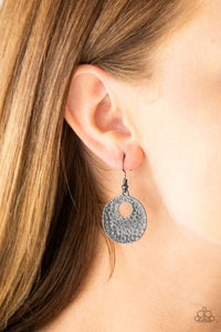 Paparazzi Accessories ✽ A Taste For Texture - Black Earrings✽Flat Rate Ship $4.50✽
