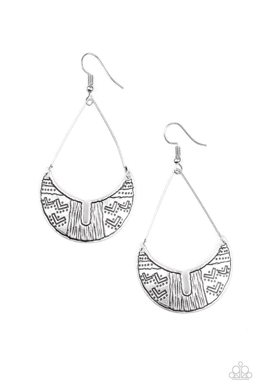 brought✽to✽you✽by✽blingflingbykat✽trading-post-trending-silver-earrings✽paparazzi-accessories