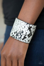 Load image into Gallery viewer, Paparazzi Accessories ✽ Whats HISS Is Mine - White Bracelet✽Flat Rate Ship $4.50✽ - Image #2
