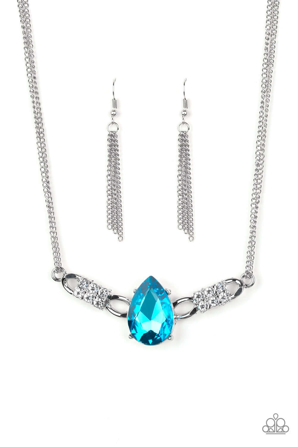 brought✽to✽you✽by✽blingflingbykat✽way-to-make-an-entrance-blue-necklace✽paparazzi-accessories