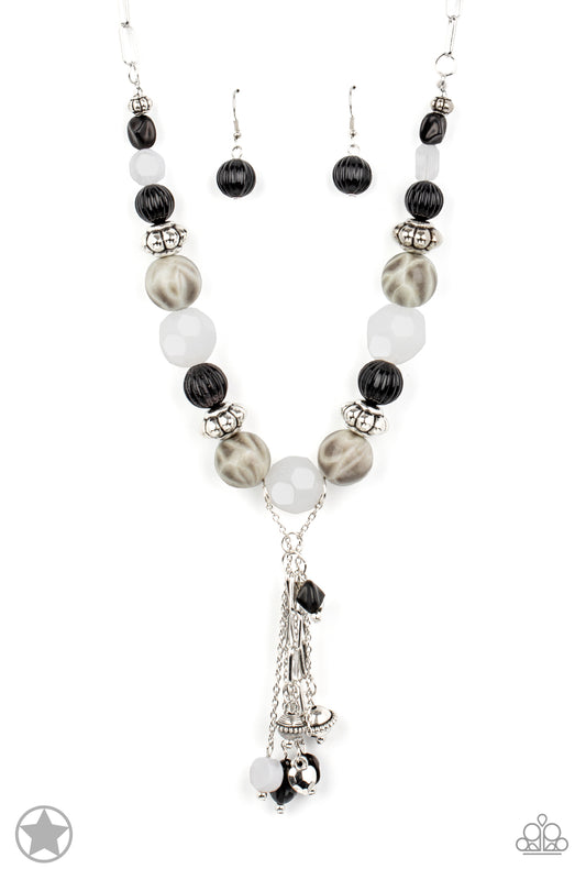 brought✽to✽you✽by✽blingflingbykat✽marble-and-black-beads-with-cluster-blockbust✽paparazzi-accessories