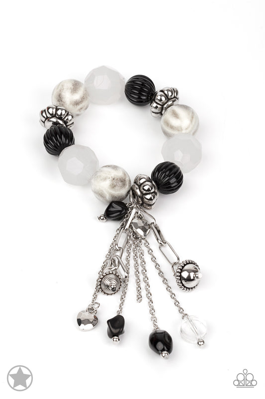 brought✽to✽you✽by✽blingflingbykat✽elegant-black-and-white-blockbuster-bracelet✽paparazzi-accessories