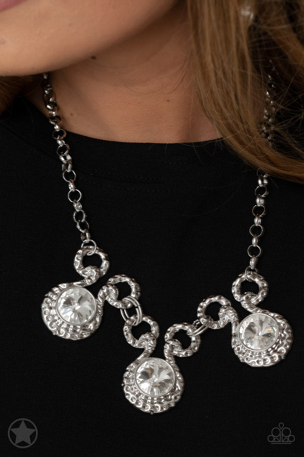 Paparazzi Accessories ✽ Hypnotized - Silver Necklace✽Flat Rate Ship $4.50✽