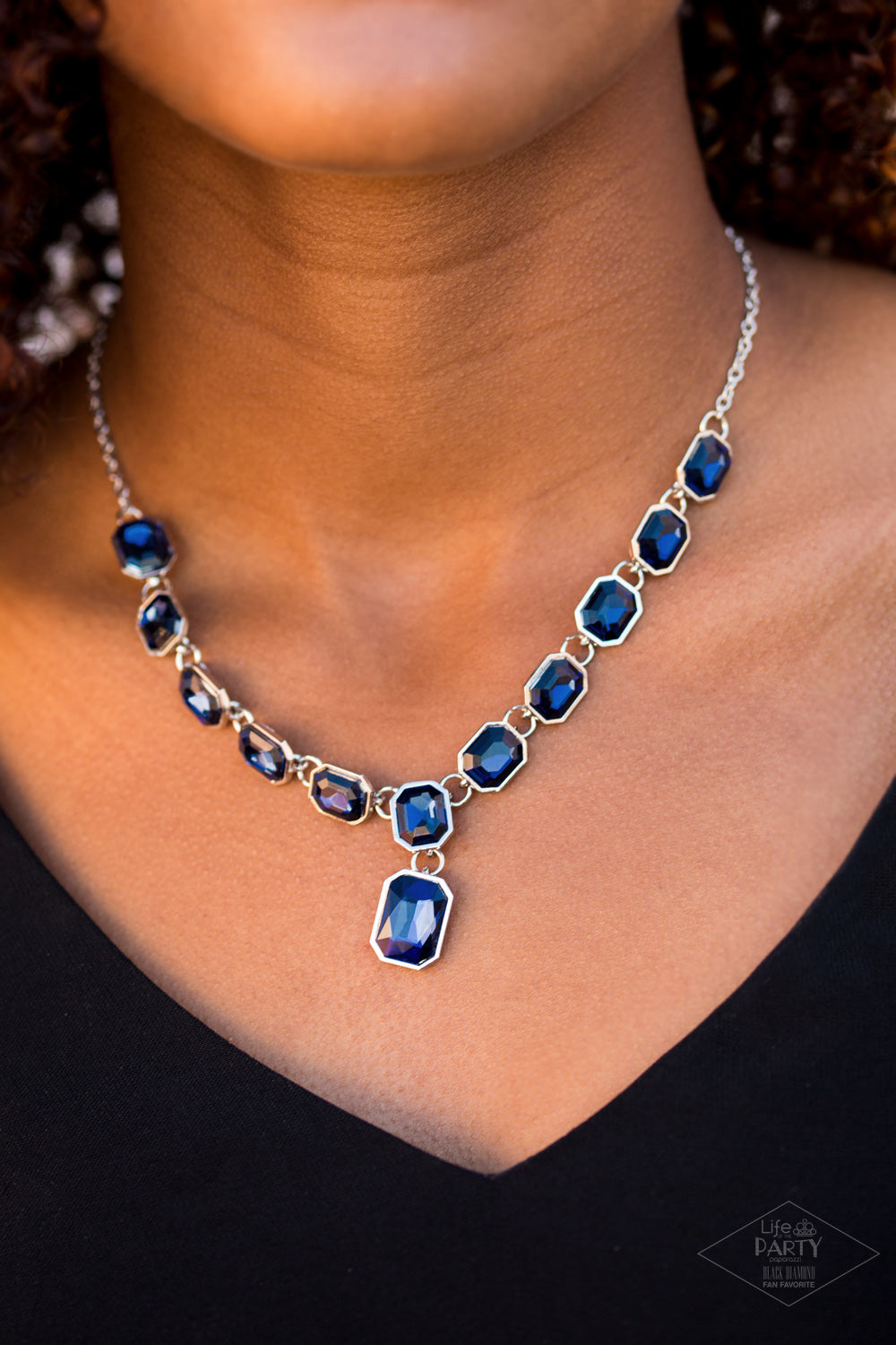 Paparazzi Accessories ✽ The Right To Remain Sparkly - Blue Necklace✽Flat Rate Ship $4.50✽