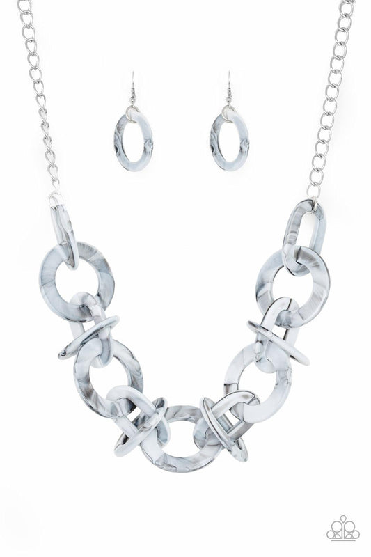 brought✽to✽you✽by✽blingflingbykat✽chromatic-charm-silver-necklace✽paparazzi-accessories
