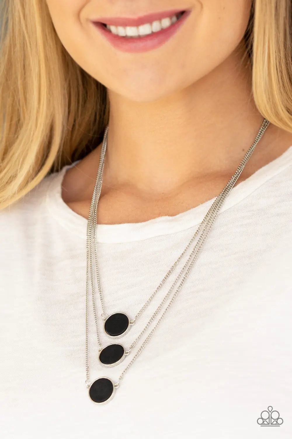 Paparazzi Accessories ✽ CEO of Chic - Black Necklace✽Flat Rate Ship $4.50✽ - Image #2