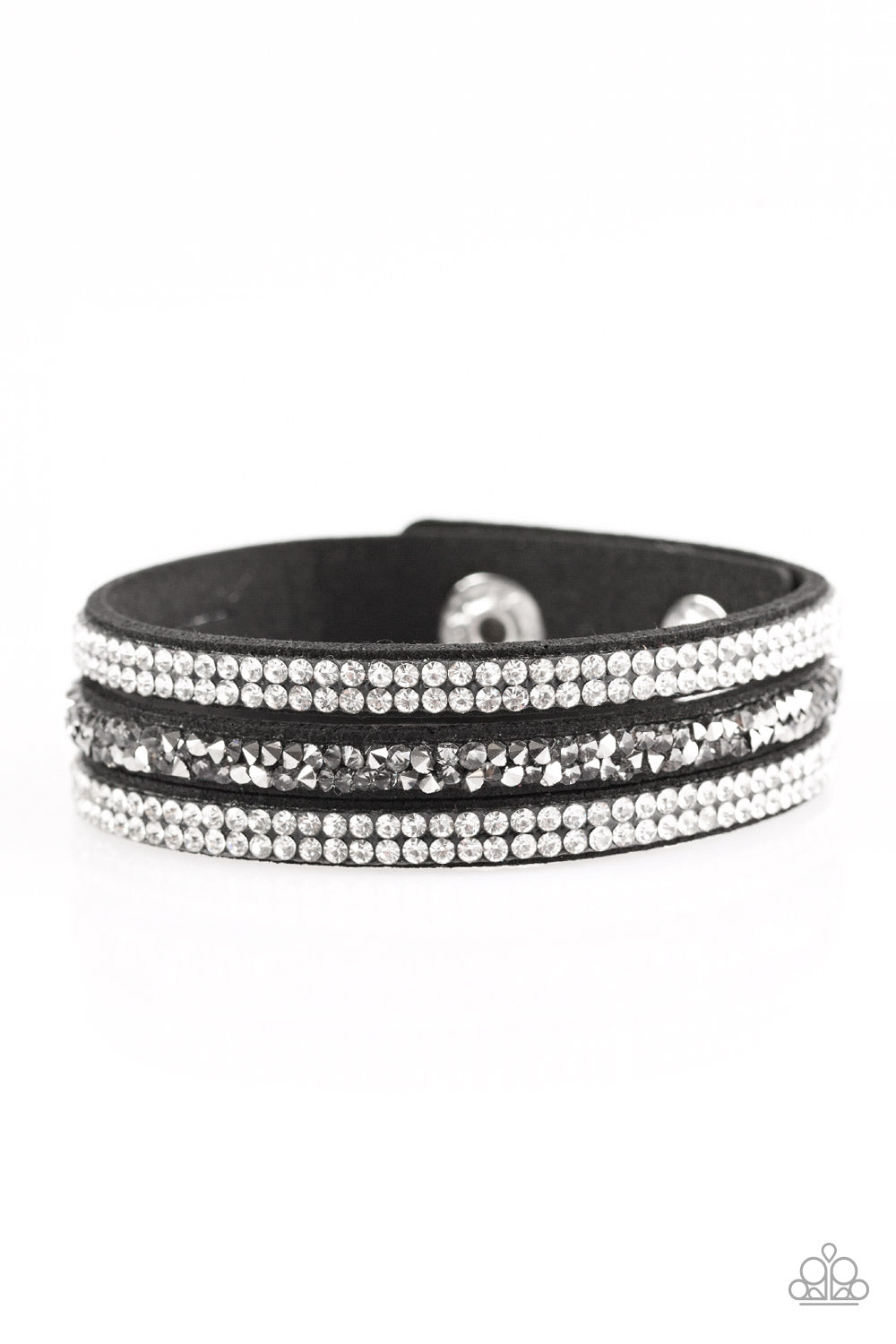 brought✽to✽you✽by✽blingflingbykat✽mega-glam-black-bracelet✽paparazzi-accessories
