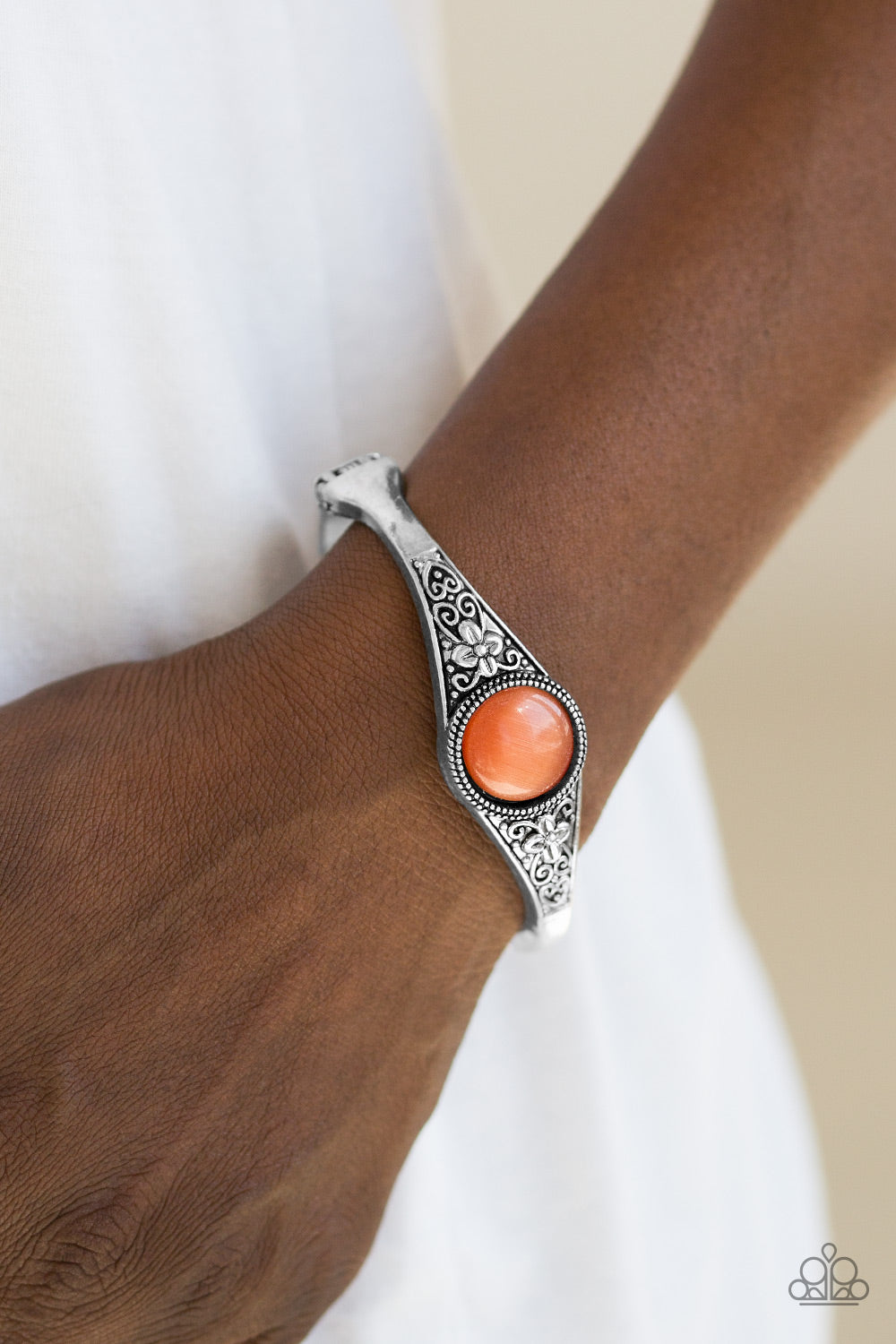 Paparazzi Accessories ✽ Modernly Meadow - Orange Bracelet✽Flat Rate Ship $4.50✽