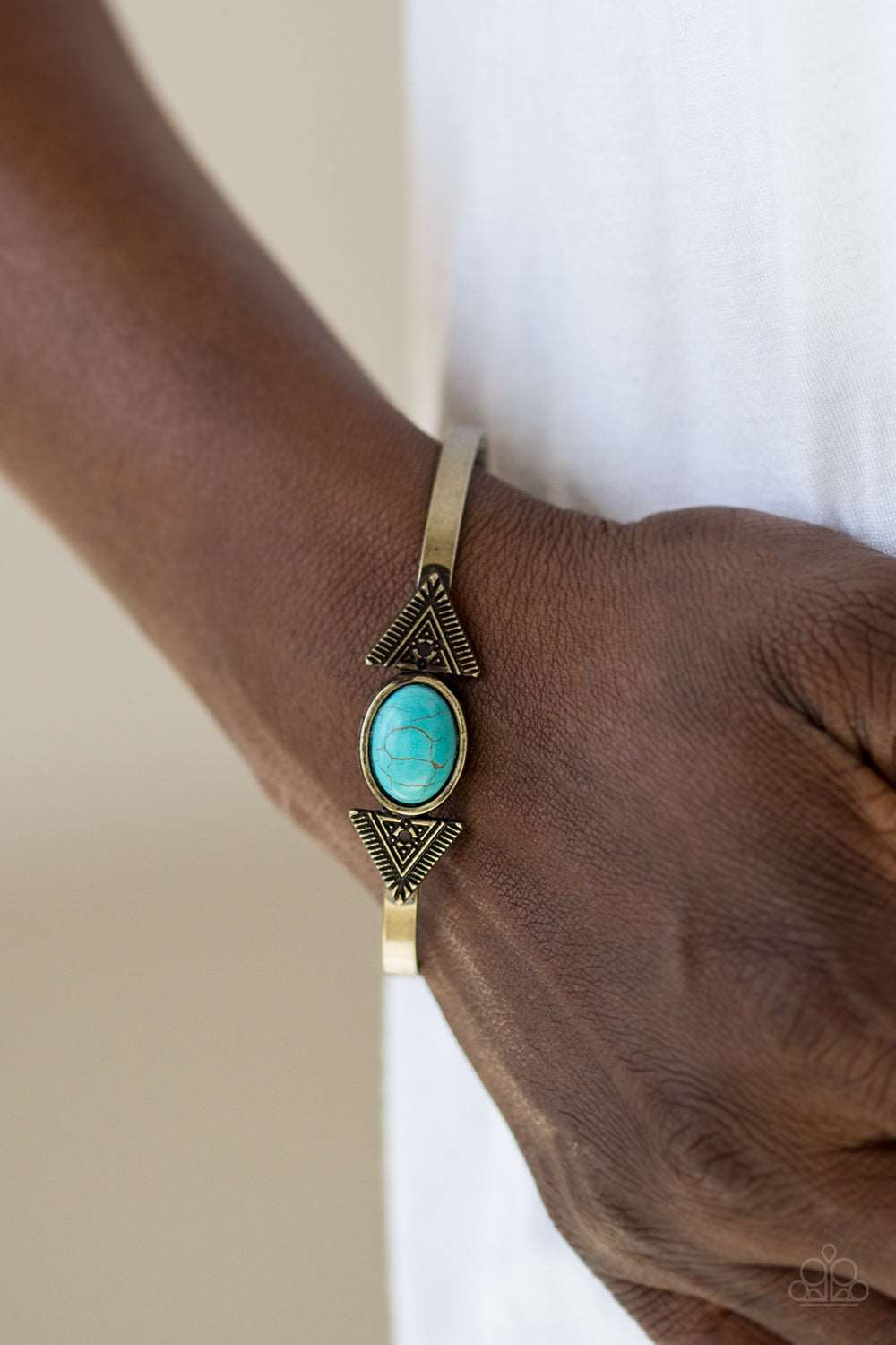 Paparazzi Accessories ✽ Apache Trail - Brass Bracelet✽Flat Rate Ship $4.50✽