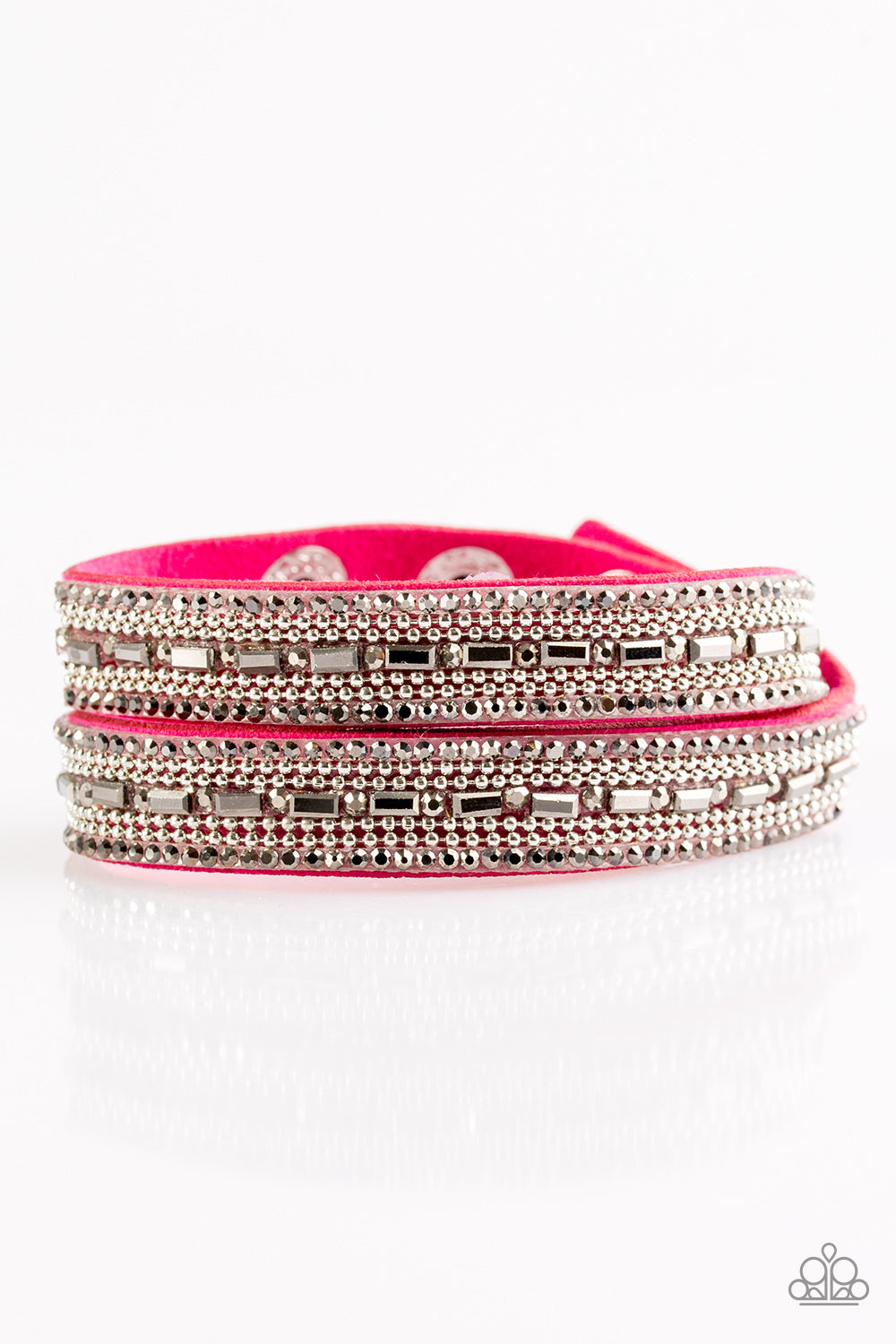 brought✽to✽you✽by✽blingflingbykat✽shimmer-and-sass-pink-bracelet✽paparazzi-accessories
