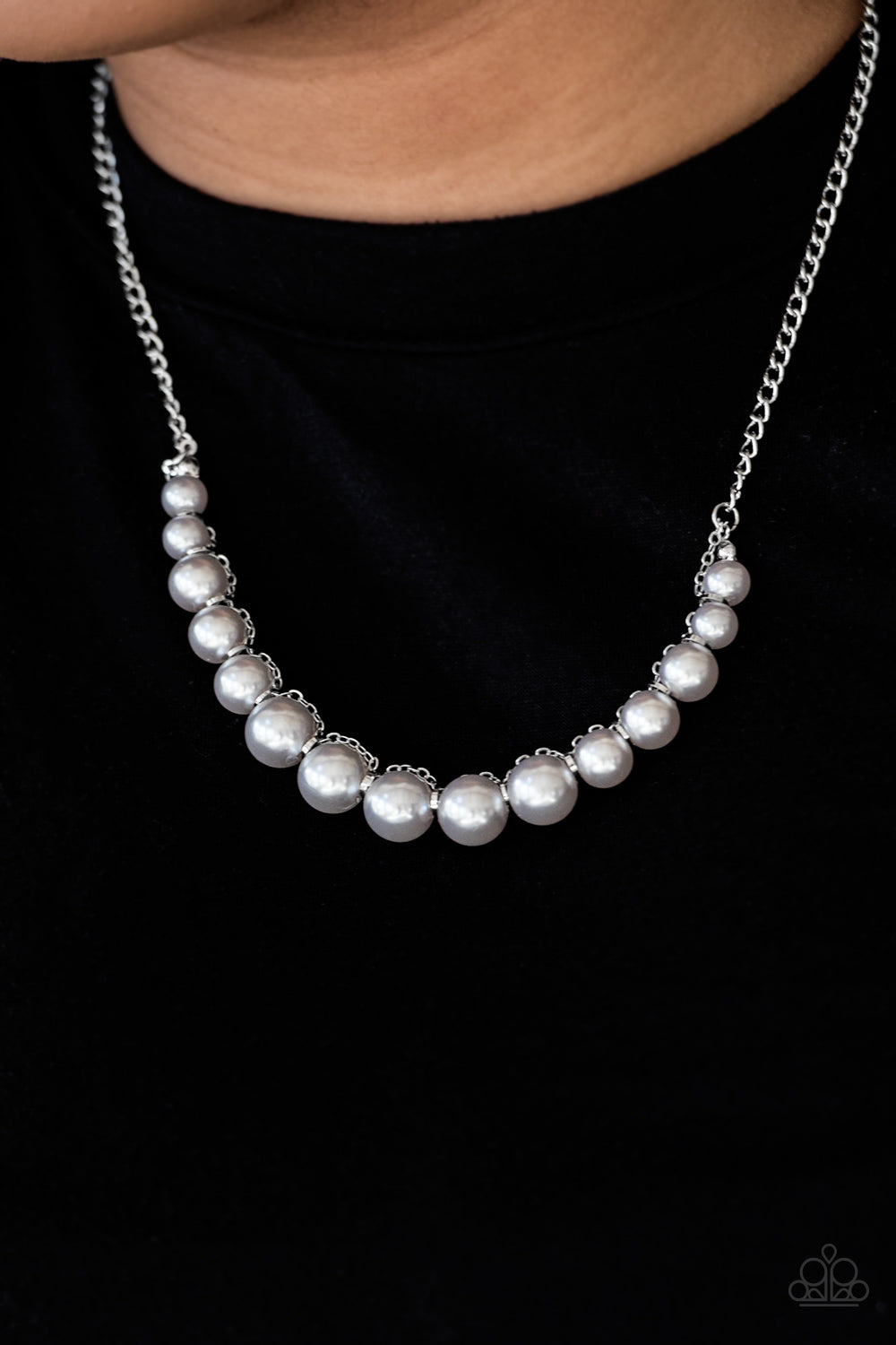 Paparazzi Accessories ✽ The FASHION Show Must Go On! - Silver Necklace✽Flat Rate Ship $4.50✽