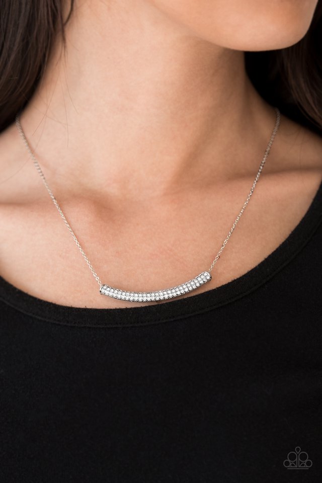 Paparazzi Accessories ✽Metro Magnificence - White Necklace✽Flat Rate Ship $4.50✽
