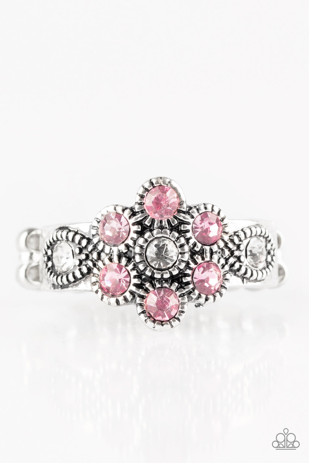 brought✽to✽you✽by✽blingflingbykat✽garland-glamour-pink-ring✽paparazzi-accessories