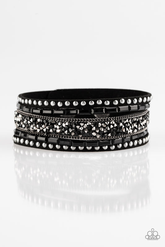 brought✽to✽you✽by✽blingflingbykat✽rhinestone-rocker-black-9393✽paparazzi-accessories