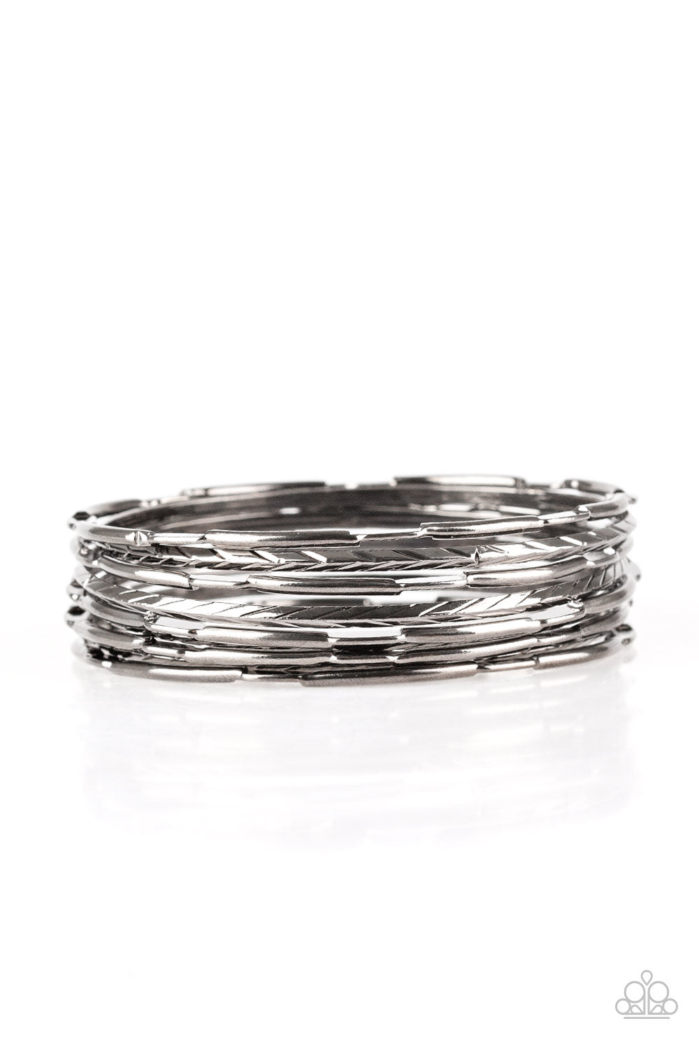 brought✽to✽you✽by✽blingflingbykat✽urban-sprawl-black-bracelet✽paparazzi-accessories