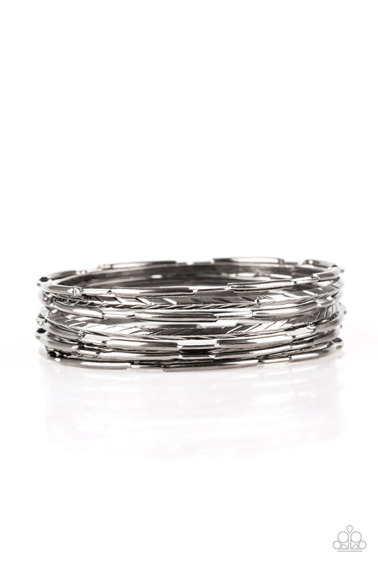 brought✽to✽you✽by✽blingflingbykat✽urban-sprawl-black-bracelet✽paparazzi-accessories