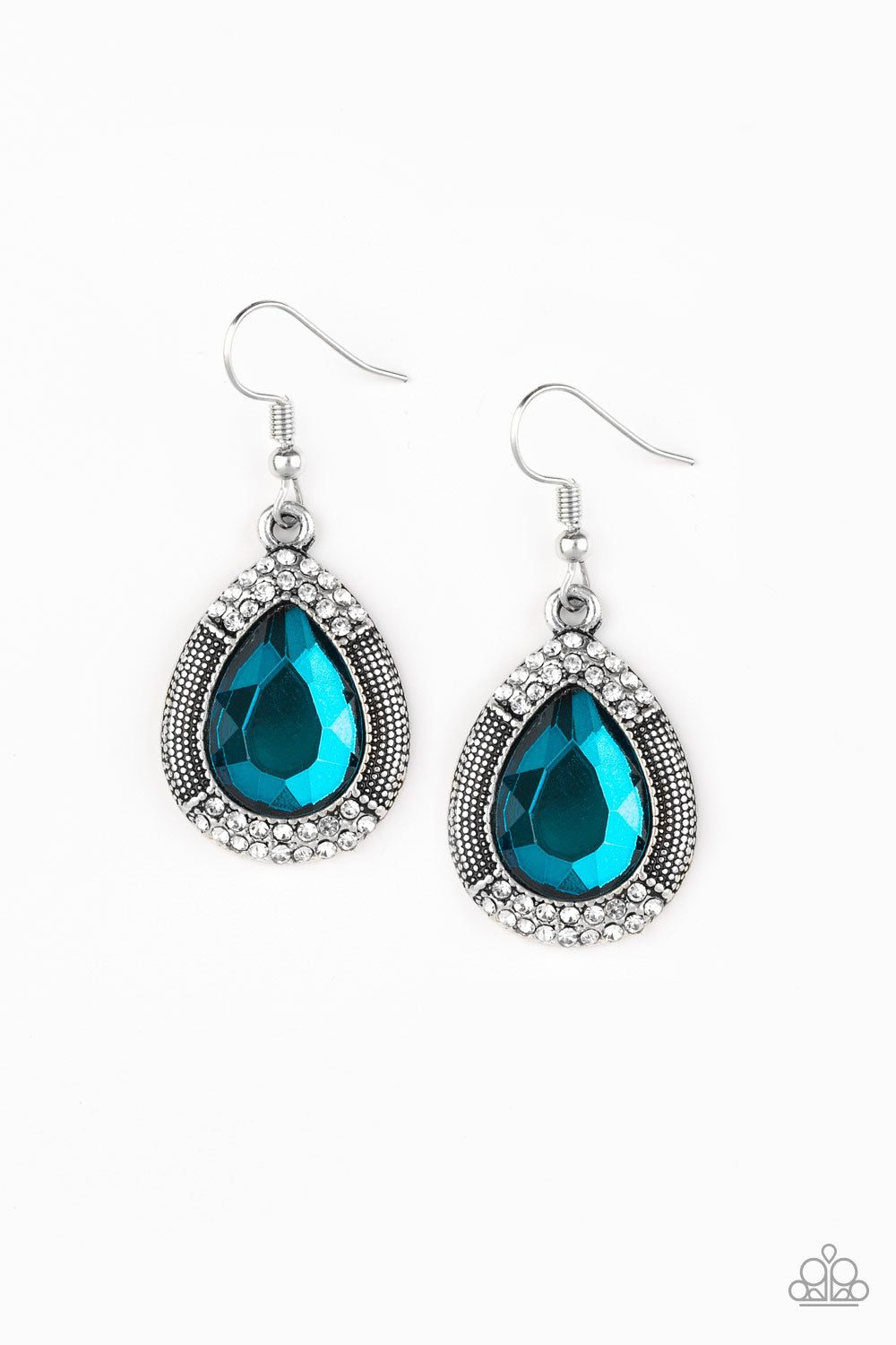 brought✽to✽you✽by✽blingflingbykat✽grandmaster-shimmer-blue-earrings✽paparazzi-accessories