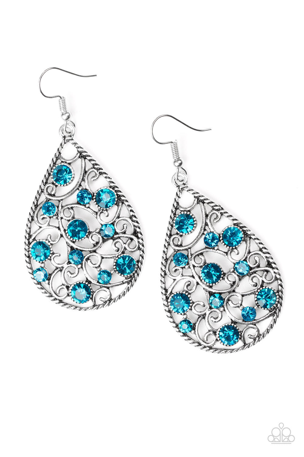 brought✽to✽you✽by✽blingflingbykat✽certainly-courtier-blue-earrings✽paparazzi-accessories