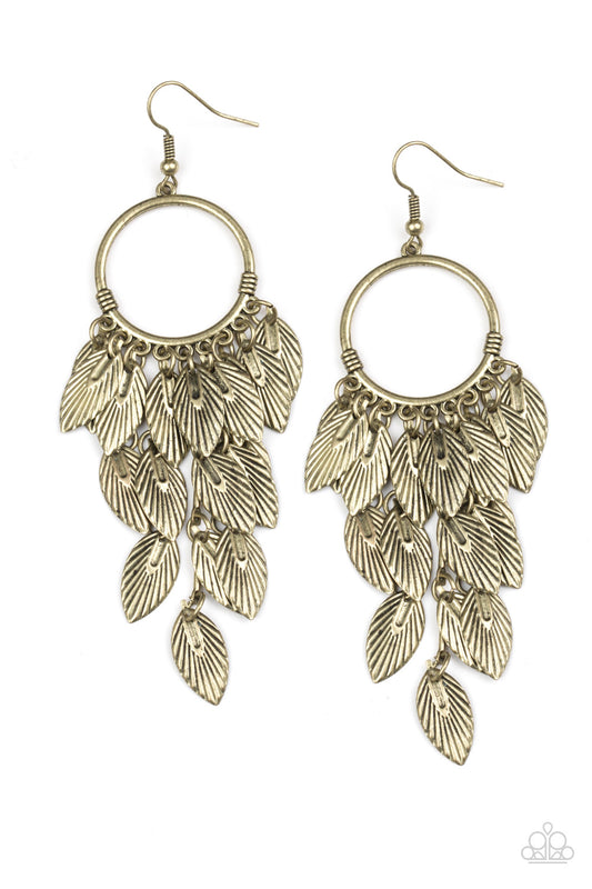 brought✽to✽you✽by✽blingflingbykat✽feather-frenzy-brass-earrings✽paparazzi-accessories
