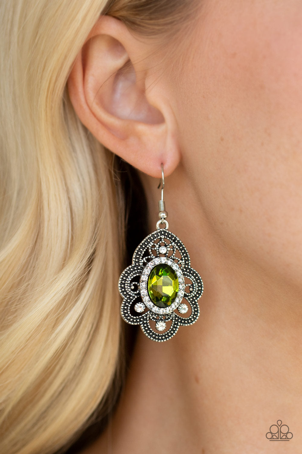 Paparazzi Accessories ✽ Reign Supreme - Green Earrings✽Flat Rate Ship $4.50✽