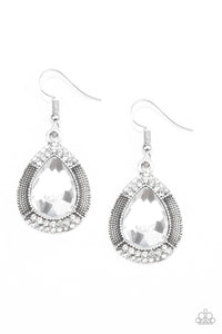 brought✽to✽you✽by✽blingflingbykat✽grandmaster-shimmer-white-earrings✽paparazzi-accessories