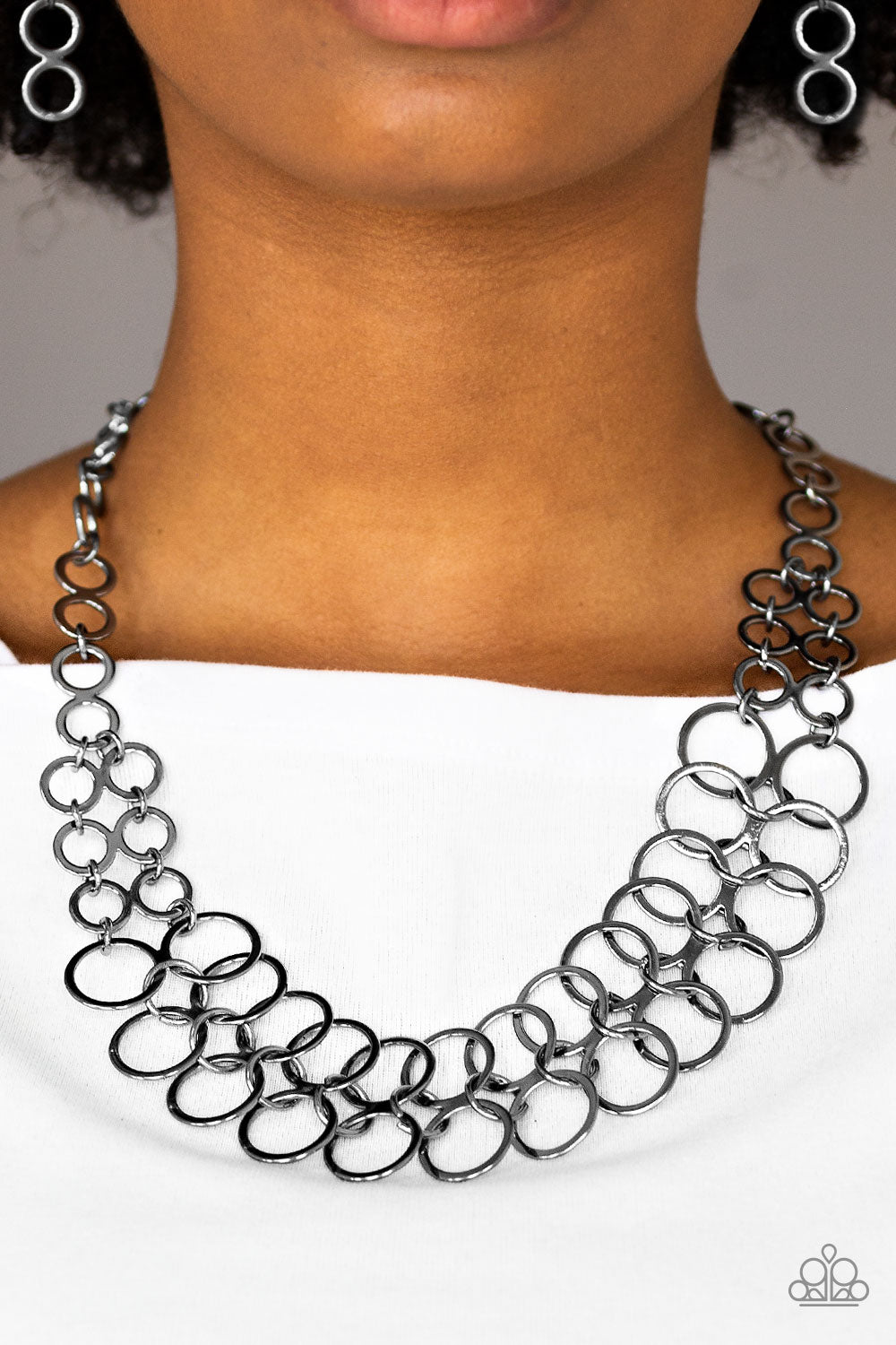 Paparazzi Accessories ✽ Metro Maven - Black Necklace✽Flat Rate Ship $4.50✽