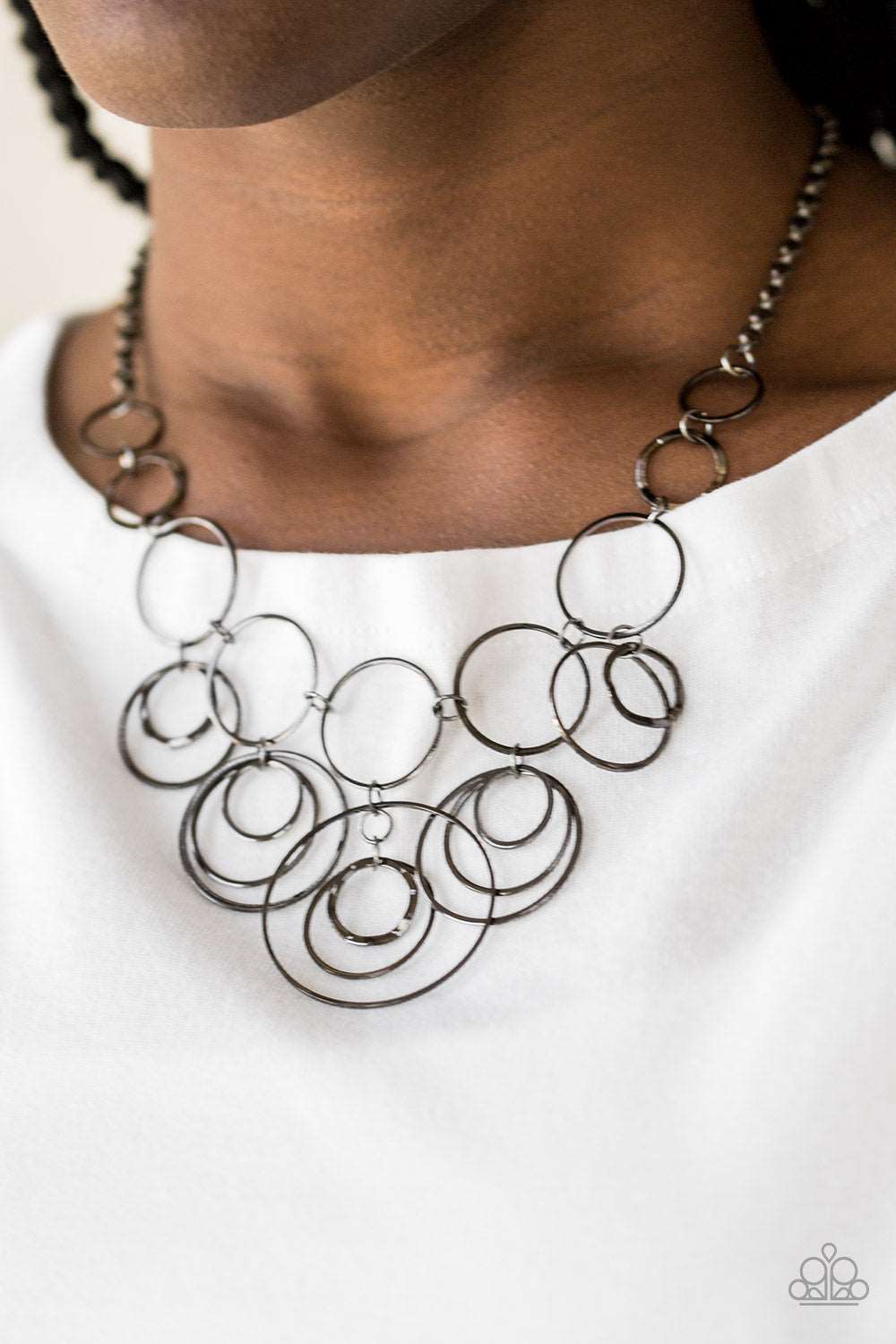 Paparazzi Accessories ✽ Break The Cycle - Black Necklace✽Flat Rate Ship $4.50✽