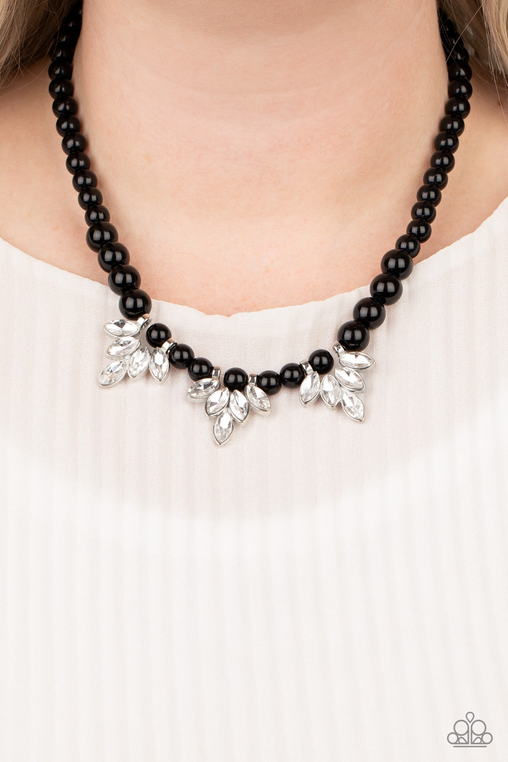 Paparazzi Accessories ✽ Society Socialite - Black Necklace✽Flat Rate Ship $4.50✽