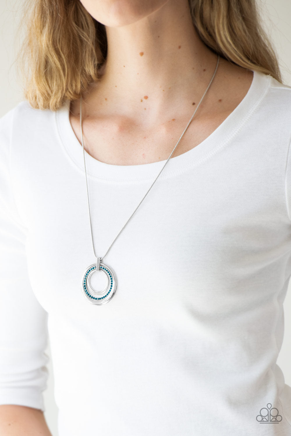 Paparazzi Accessories ✽ Gather Around Gorgeous - Blue Necklace✽Flat Rate Ship $4.50✽