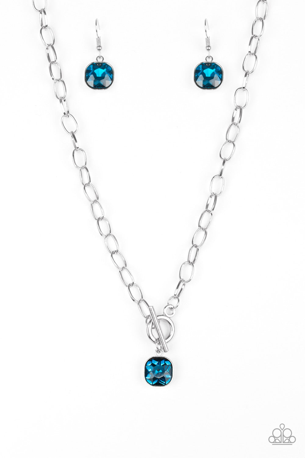 brought✽to✽you✽by✽blingflingbykat✽dynamite-dazzle-blue-necklace✽paparazzi-accessories