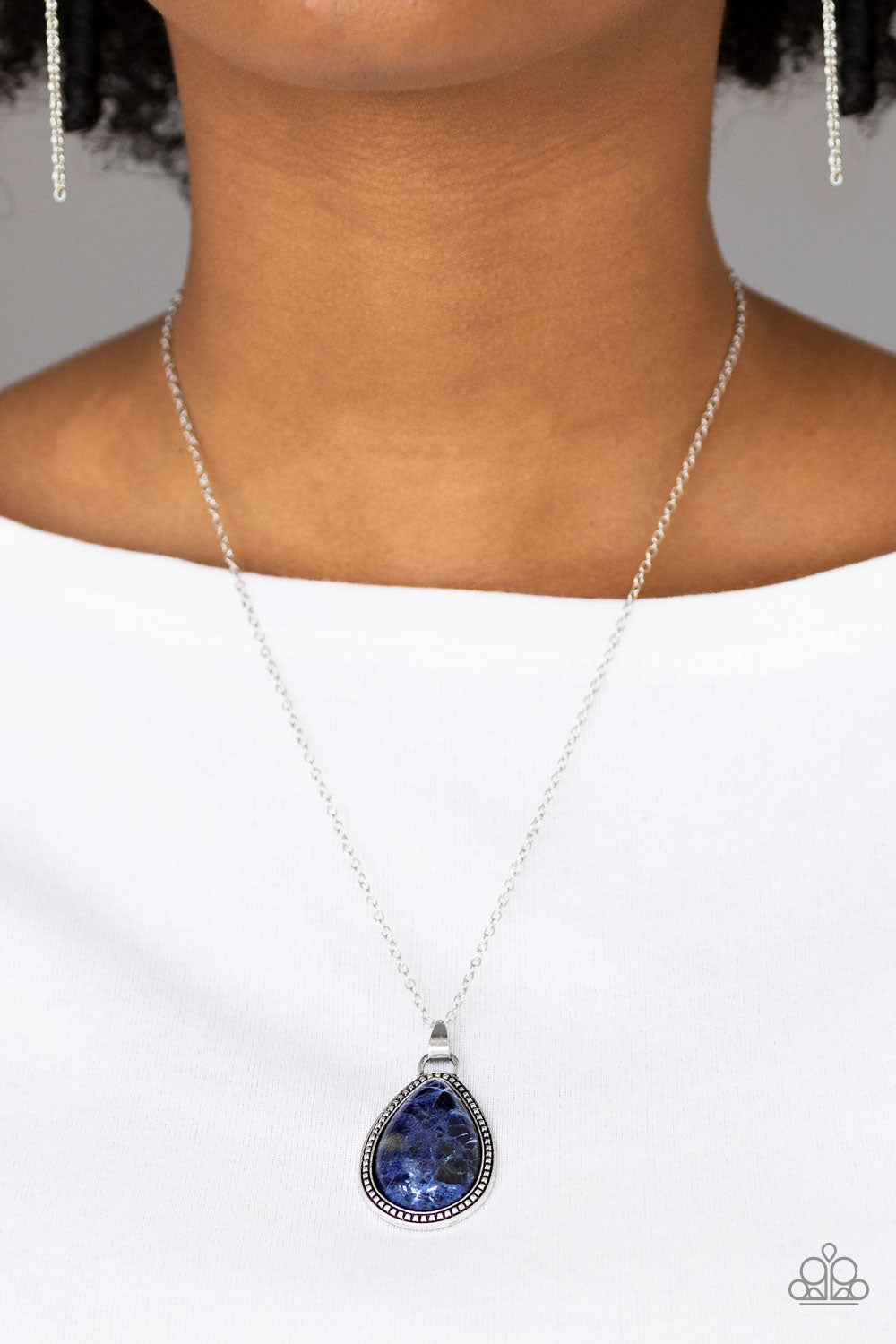 Paparazzi Accessories ✽ On The Home FRONTIER - Blue Necklace✽Flat Rate Ship $4.50✽