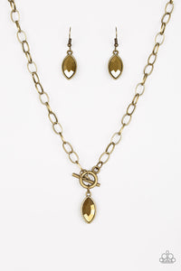 brought✽to✽you✽by✽blingflingbykat✽club-sparkle-brass-necklace✽paparazzi-accessories