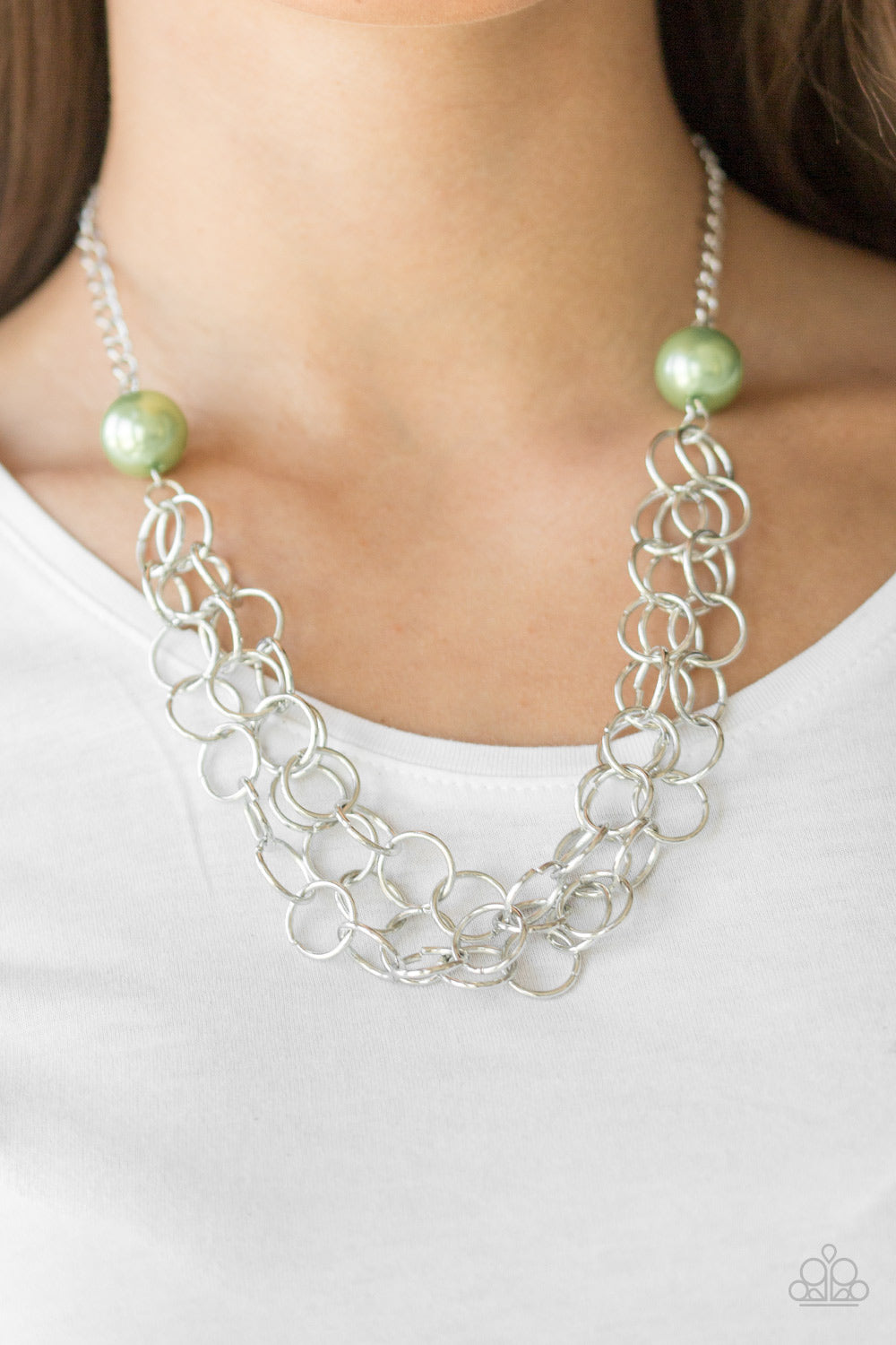 Paparazzi Accessories ✽ Daring Diva - Green Necklace✽Flat Rate Ship $4.50✽