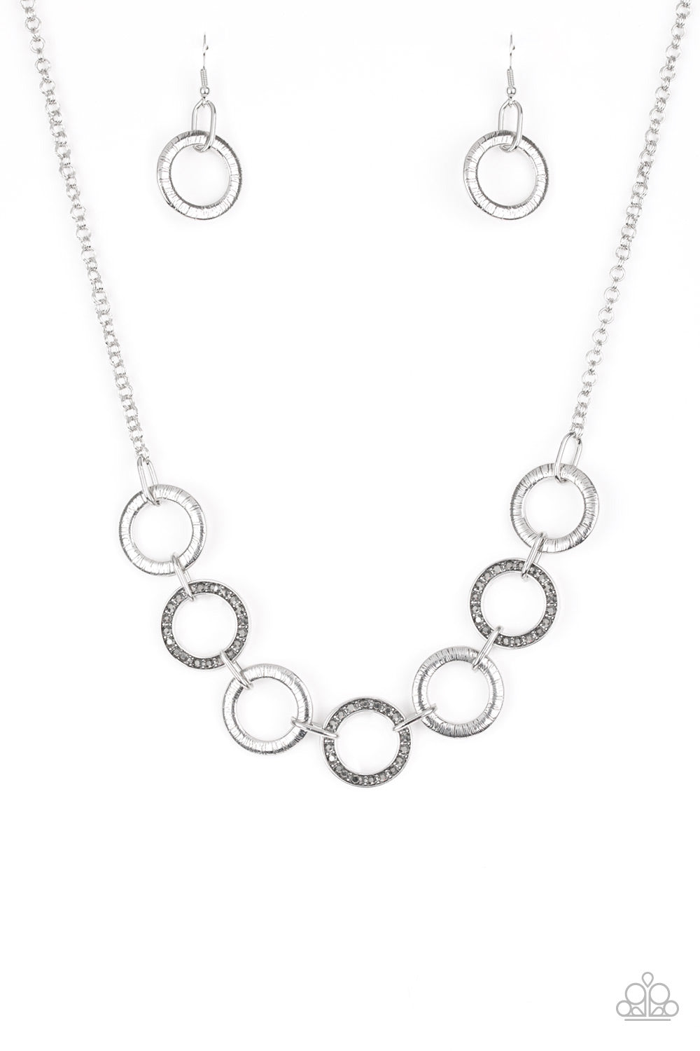 brought✽to✽you✽by✽blingflingbykat✽modern-day-madonna-silver-necklace✽paparazzi-accessories