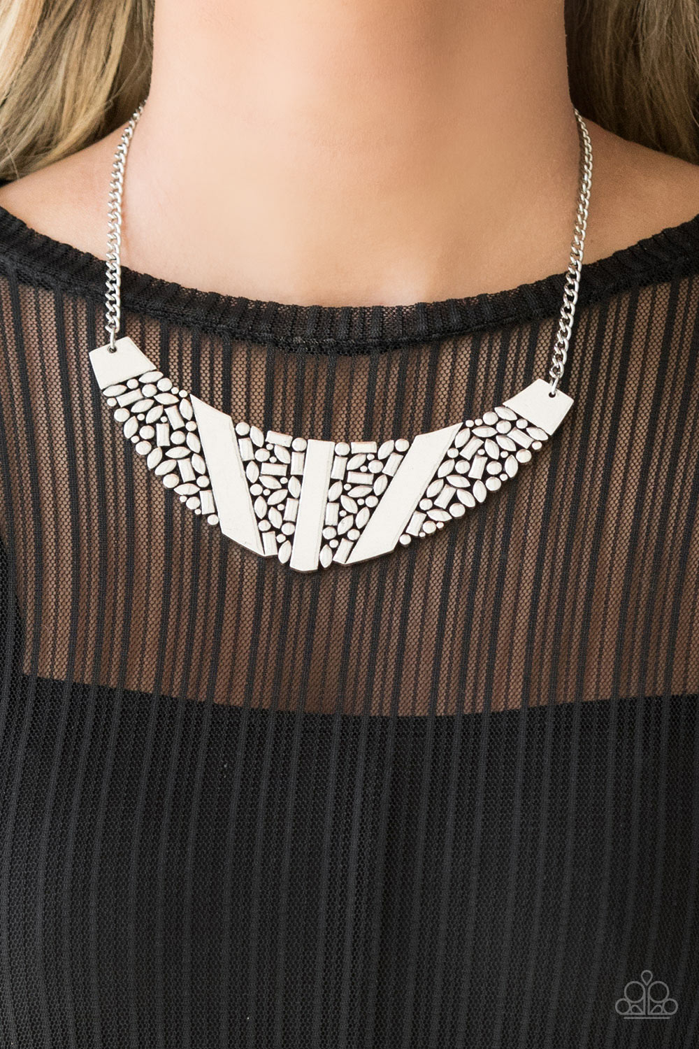 Paparazzi Accessories ✽ Terra Trailbreaker - Silver Necklace✽Flat Rate Ship $4.50✽