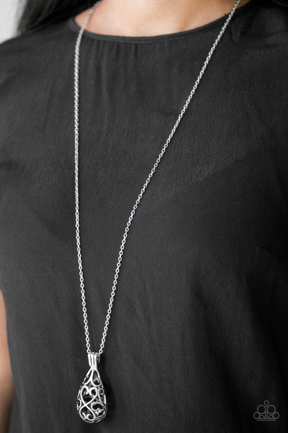 Paparazzi Accessories ✽ Magic Potions - Silver Necklace✽Flat Rate Ship $4.50✽