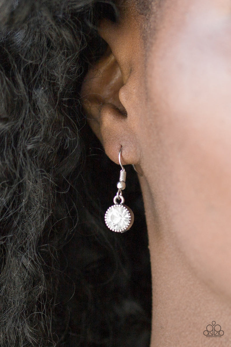 Paparazzi Accessories ❋Starlit Socials - White Necklace❋ Flat Rate Ship $4.50❋