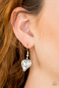 Paparazzi Accessories ✽ Princeton Princess - White Necklace✽Flat Rate Ship $4.50✽