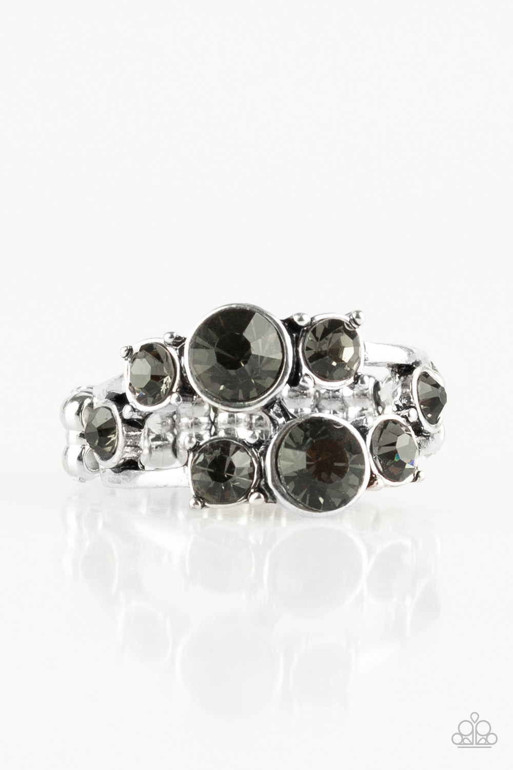 brought✽to✽you✽by✽blingflingbykat✽interstellar-fashion-silver-ring✽paparazzi-accessories