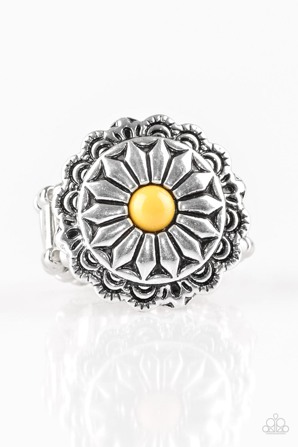 brought-to-you-by-blingflingbykat-daringly-daisy-yellow-ring-paparazzi-accessories-