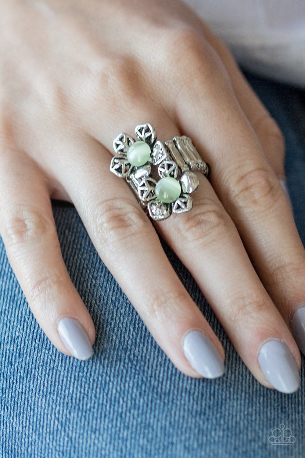 Paparazzi Accessories ✽ Magnolia Mansions - Green Ring✽Flat Rate Ship $4.50✽