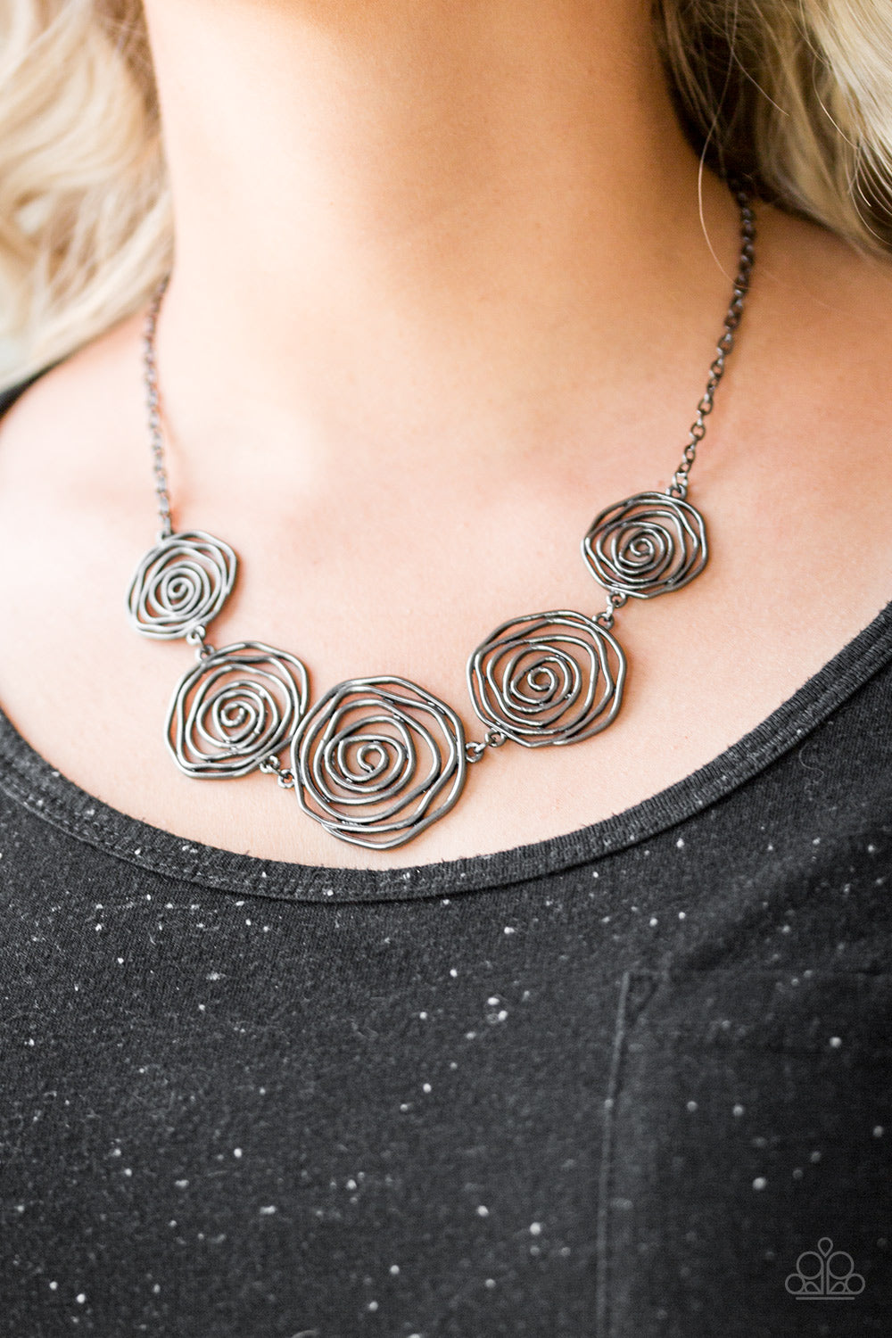 Paparazzi Accessories ✽ Rosy Rosette - Black Necklace✽Flat Rate Ship $4.50✽