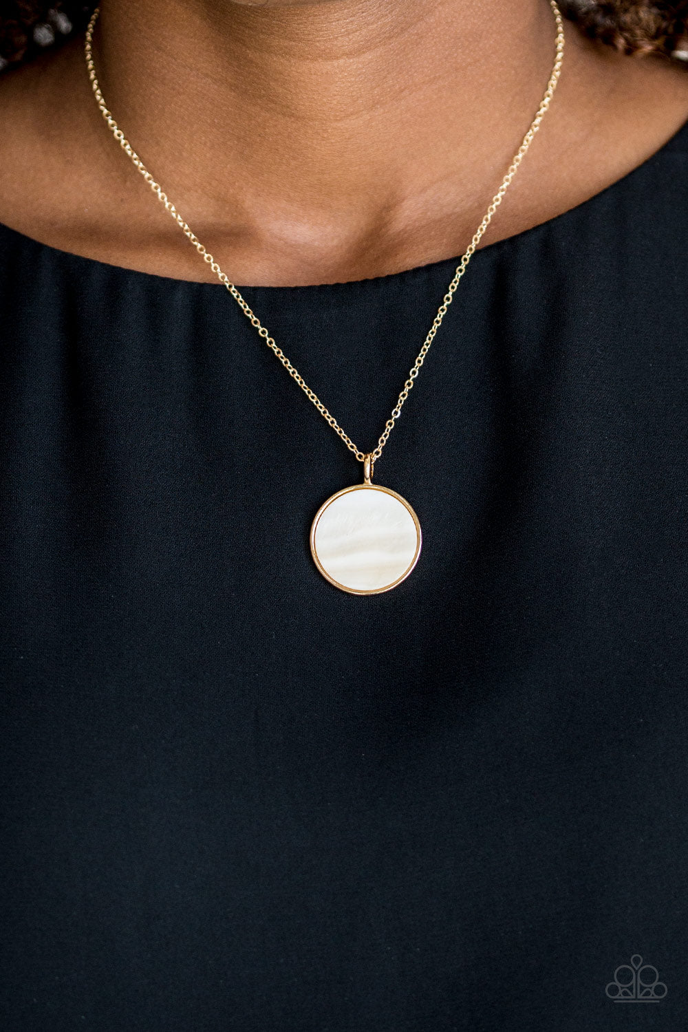 Paparazzi Accessories ✽ Shimmering Seashores - Gold Necklace✽Flat Rate Ship $4.50✽