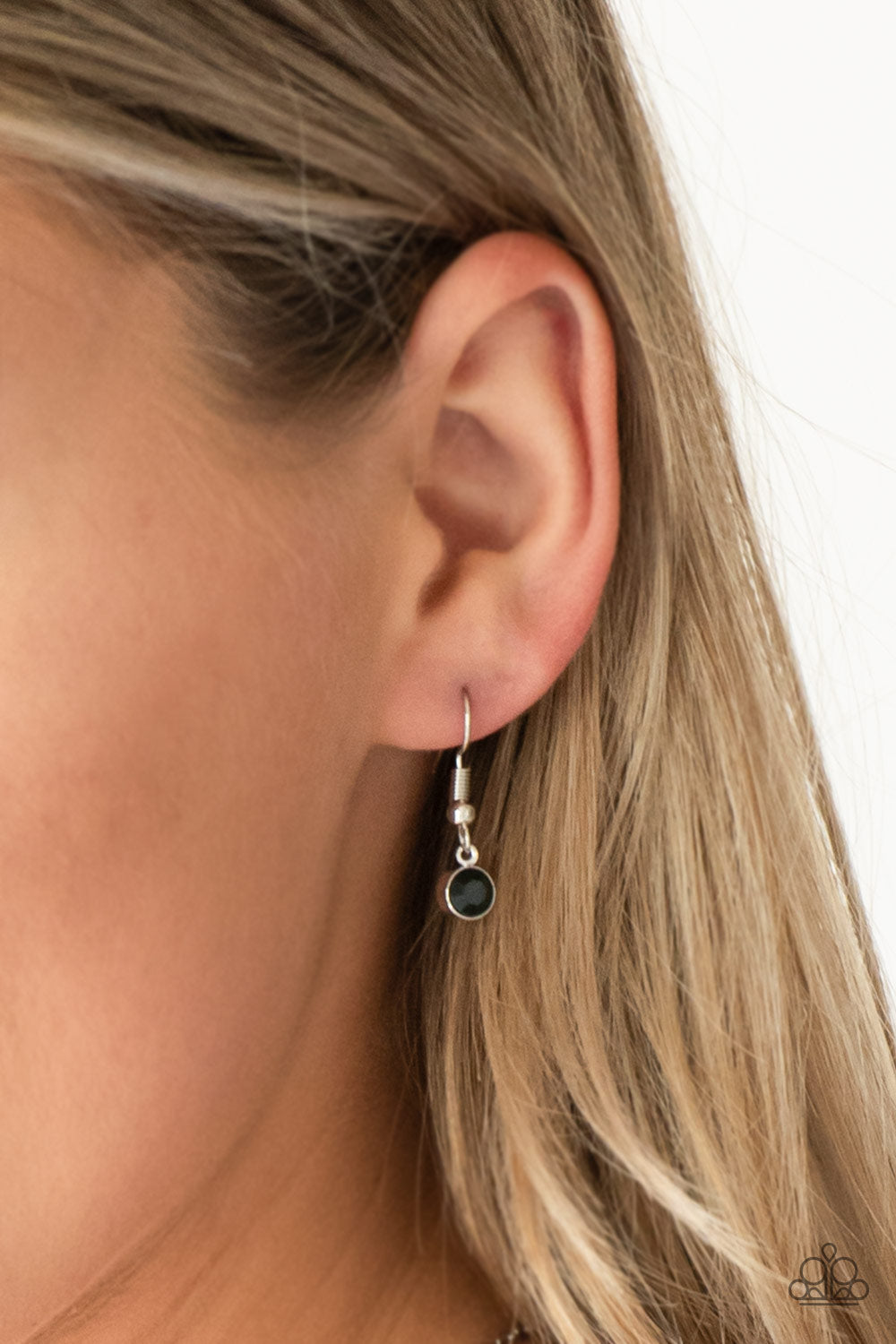 Paparazzi Accessories ✽ Center Of Attention - Green Necklace✽Flat Rate Ship $4.50✽