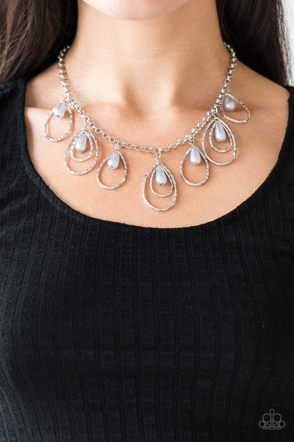 Paparazzi Accessories ✽ Rustic Ritz - Silver Necklace✽Flat Rate Ship $4.50✽