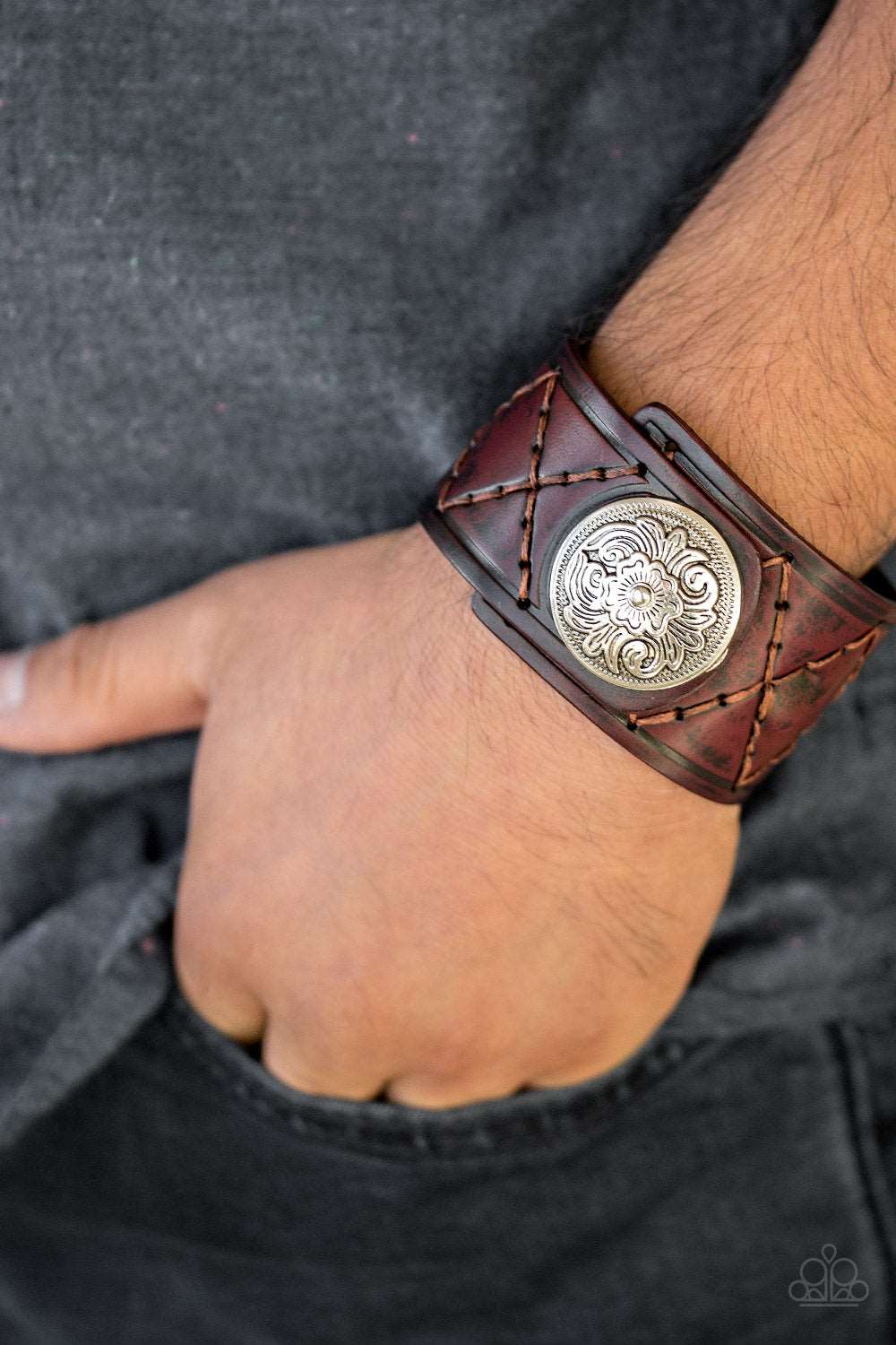 Paparazzi Accessories ✽ Badlands Bandit - Brown Bracelet✽Flat Rate Ship $4.50✽