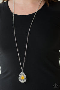 Paparazzi Accessories ✽ Modern Majesty - Yellow Necklace✽Flat Rate Ship $4.50✽