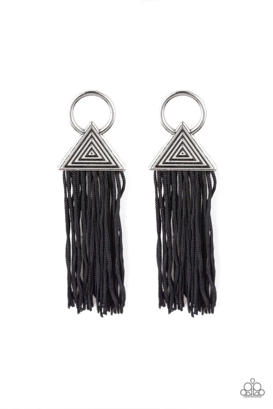 brought✽to✽you✽by✽blingflingbykat✽oh-my-giza-black-post earrings✽paparazzi-accessories