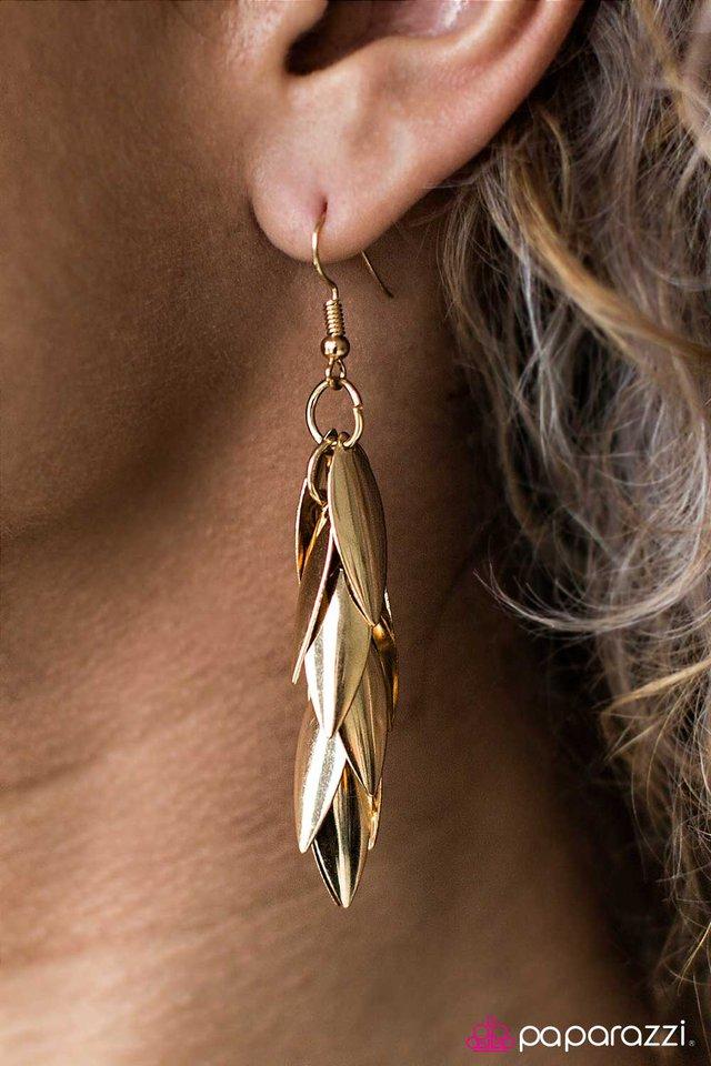 brought-to-you-by-blingflingbykat-feelin-feline-gold-earrings-paparazzi-accessories-