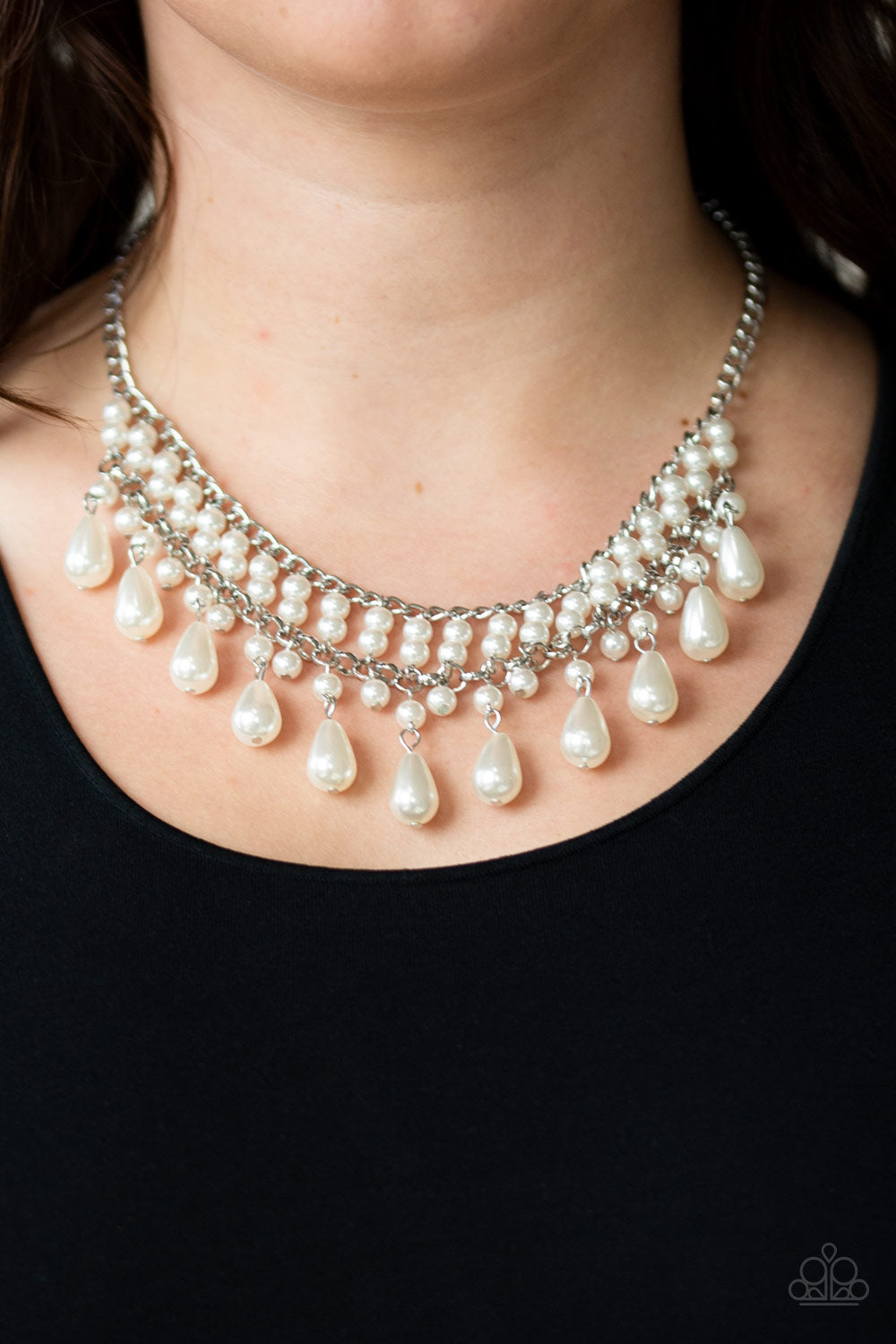 Paparazzi Accessories ✽ The Guest List - White Necklace✽Flat Rate Ship $4.50✽